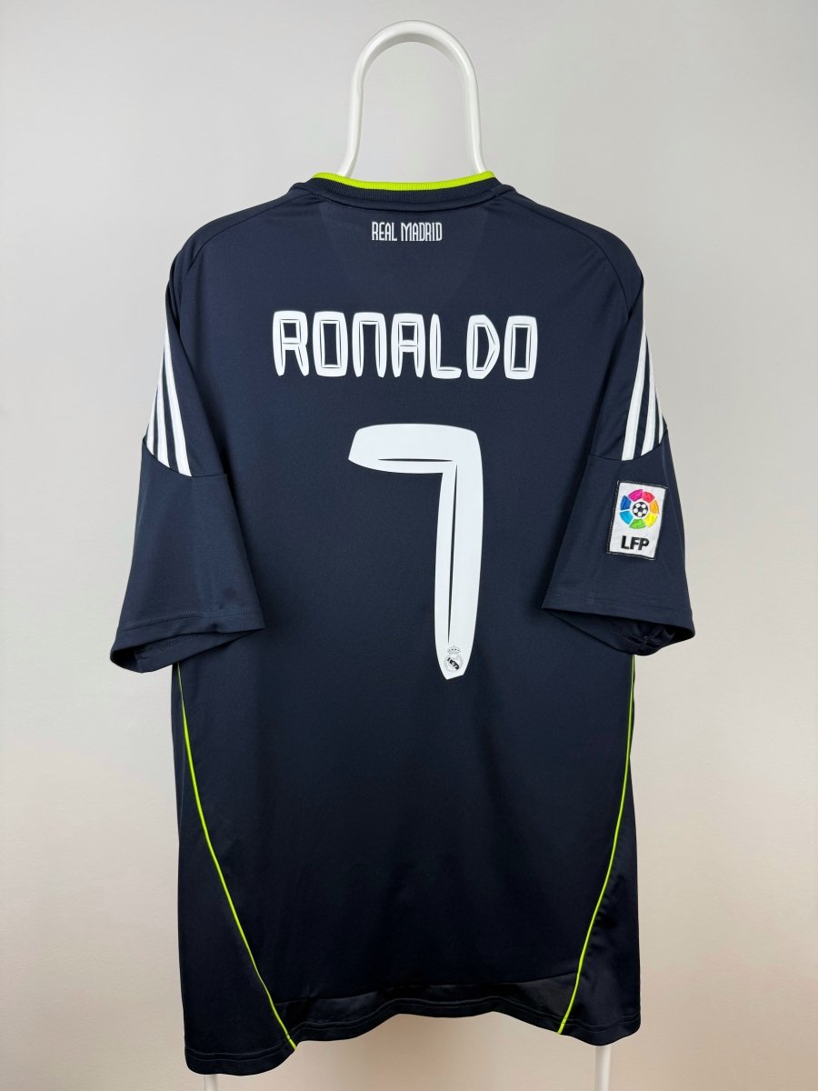 Cristiano Ronaldo - Real Madrid 2010/11 udebane trøje XL 🇵🇹 Fodboldshoppen_dk 1