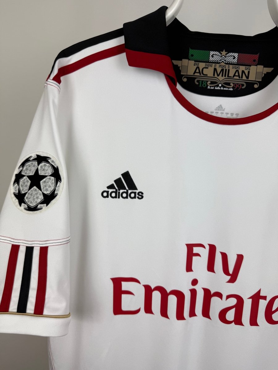 Ronaldinho - AC Milan 2010/11 udebane trøje L 🇧🇷 Fodboldshoppen_dk 3