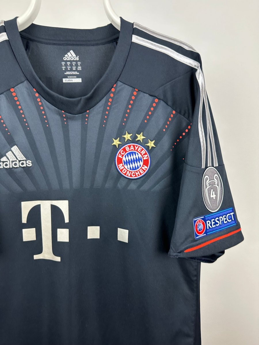 Xherdan Shaqiri - FC Bayern München 2012/13 udebane trøje XL 🇨🇭 Fodboldshoppen_dk 4