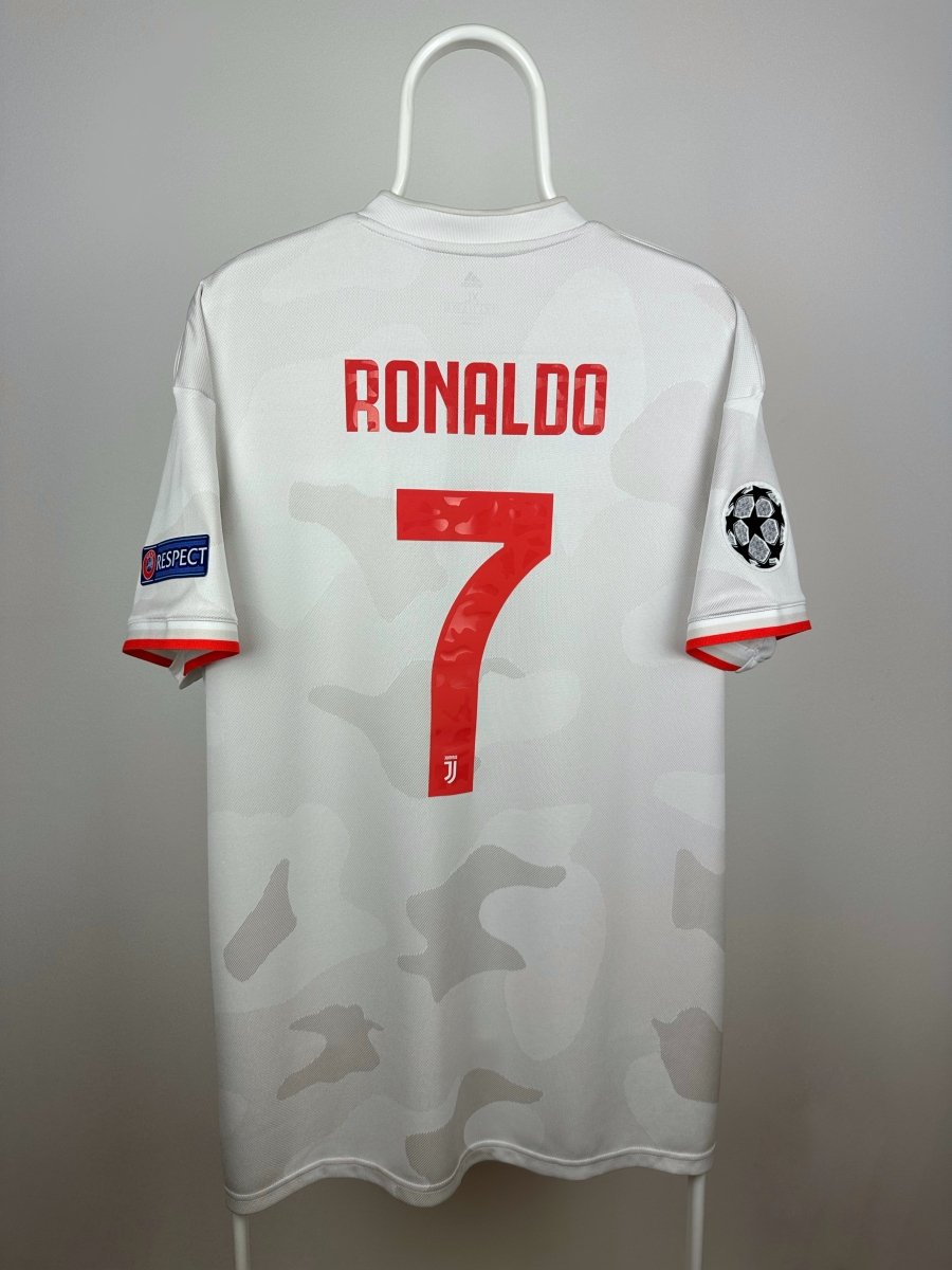 Cristiano Ronaldo - Juventus 2019/20 udebane trøje XL 🇵🇹 Fodboldshoppen_dk 1