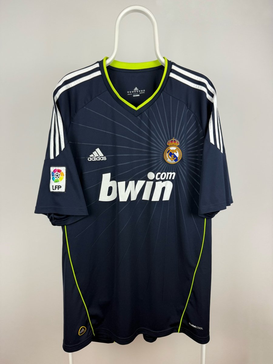 Cristiano Ronaldo - Real Madrid 2010/11 udebane trøje XL 🇵🇹 Fodboldshoppen_dk 2