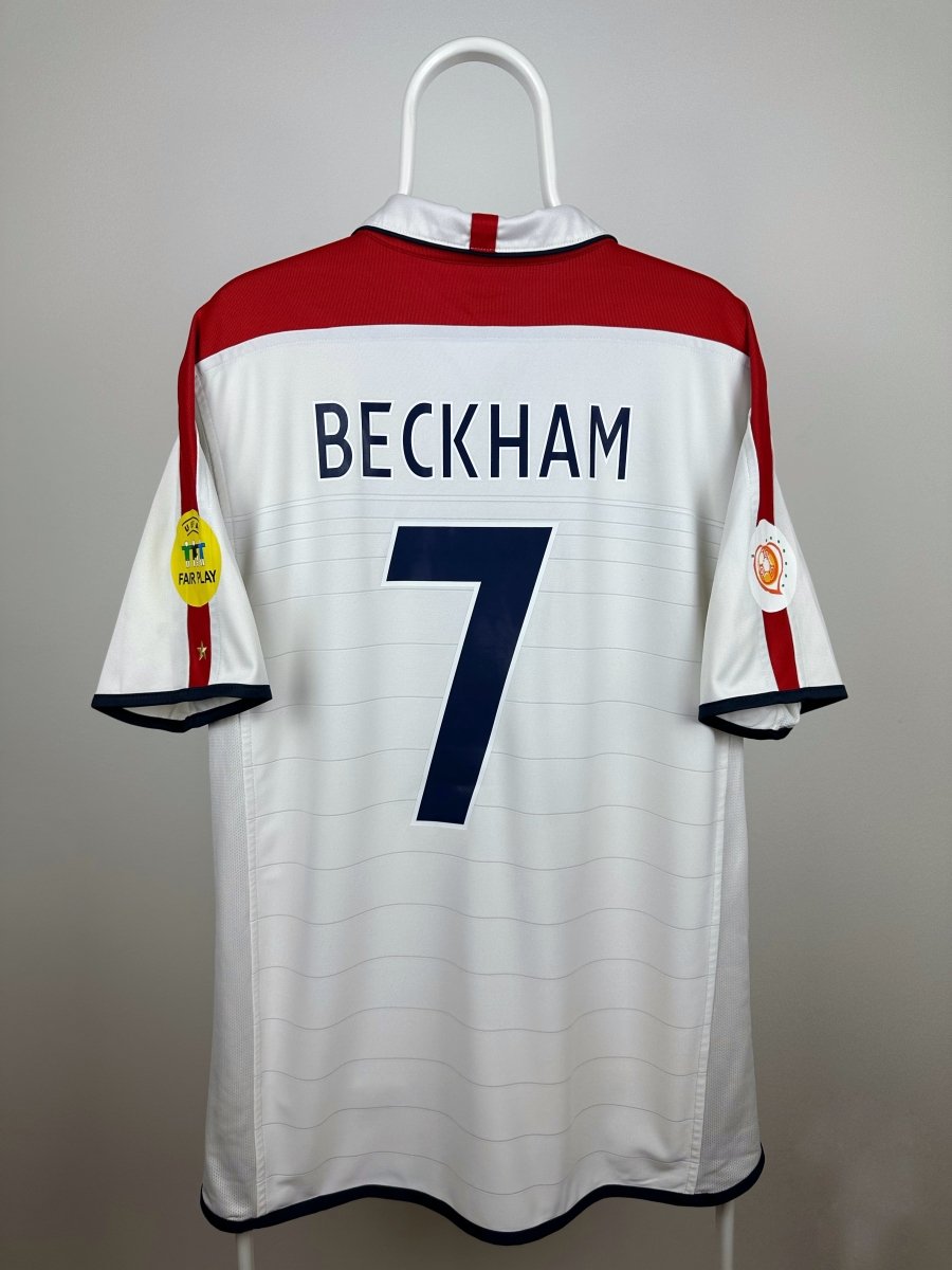 David Beckham - England 2004 hjemmebane trøje L 🏴󠁧󠁢󠁥󠁮󠁧󠁿 Fodboldshoppen_dk 1