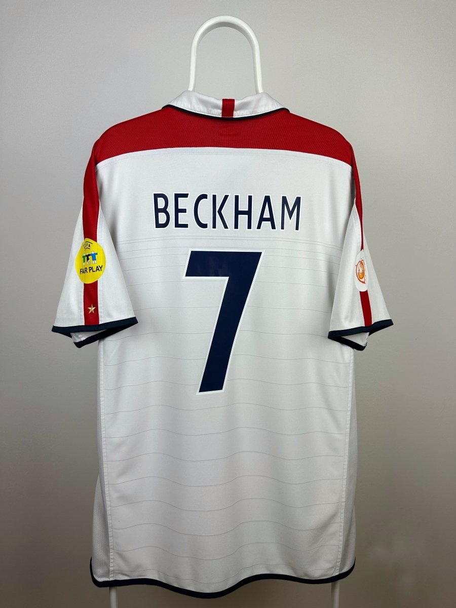 David Beckham - England 2004 hjemmebane trøje XL 🏴󠁧󠁢󠁥󠁮󠁧󠁿 Fodboldshoppen_dk 1