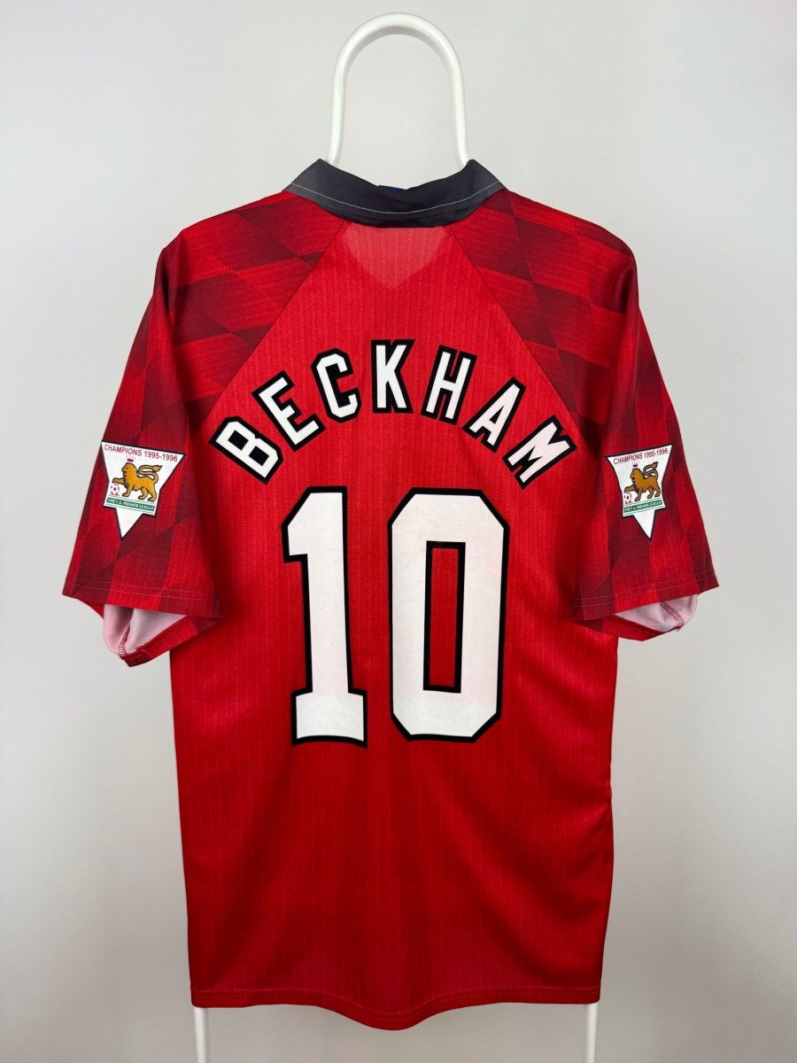 David Beckham - Manchester United 1996/97 hjemmebane trøje XL 🏴󠁧󠁢󠁥󠁮󠁧󠁿 Fodboldshoppen_dk 1