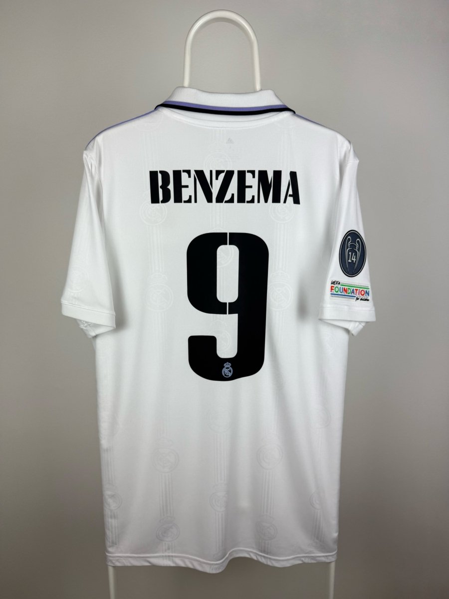 Karim Benzema - Real Madrid 2022/23 hjemmebane trøje L 🇫🇷 Fodboldshoppen_dk 1