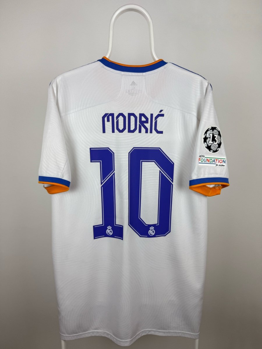 Luka Modric - Real Madrid 2021/22 hjemmebane trøje XL 🇭🇷 Fodboldshoppen_dk 1
