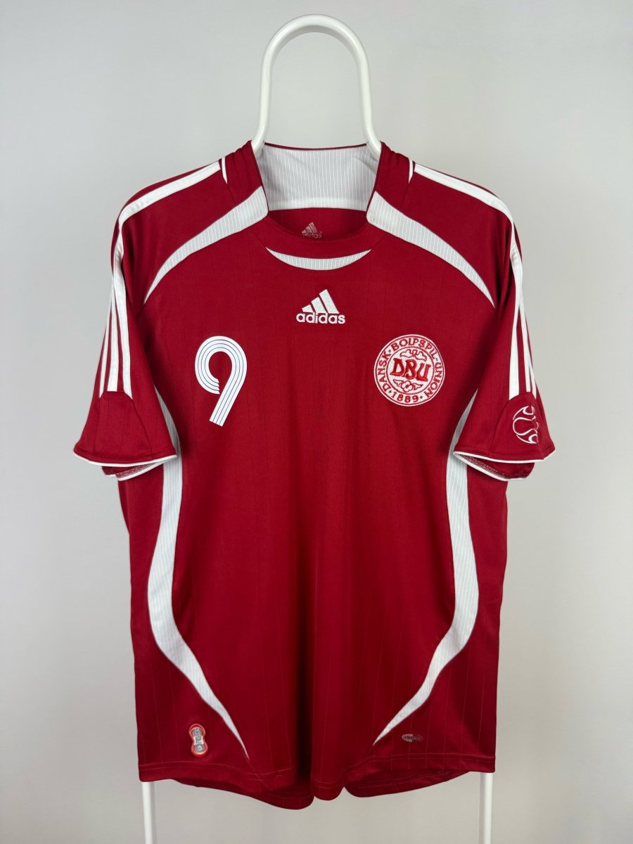 Nicklas Bendtner - Danmark 2007 hjemmebane trøje M 🇩🇰 Fodboldshoppen_dk 2
