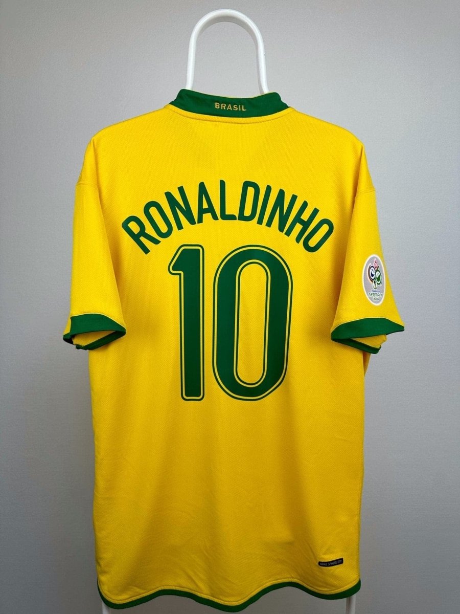 Ronaldinho - Brasilien 2006 hjemmebane trøje XL 🇧🇷 Fodboldshoppen_dk 1