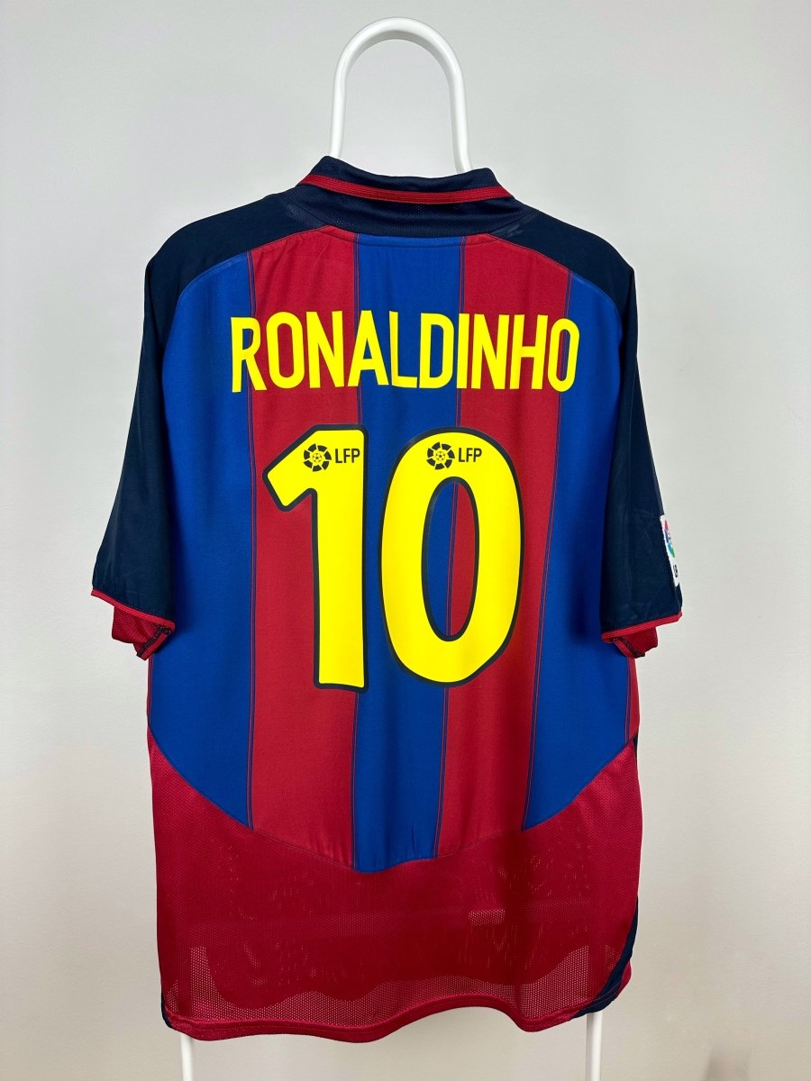 Ronaldinho - FC Barcelona 2003/04 hjemmebane XL 🇧🇷 Fodboldshoppen_dk 1