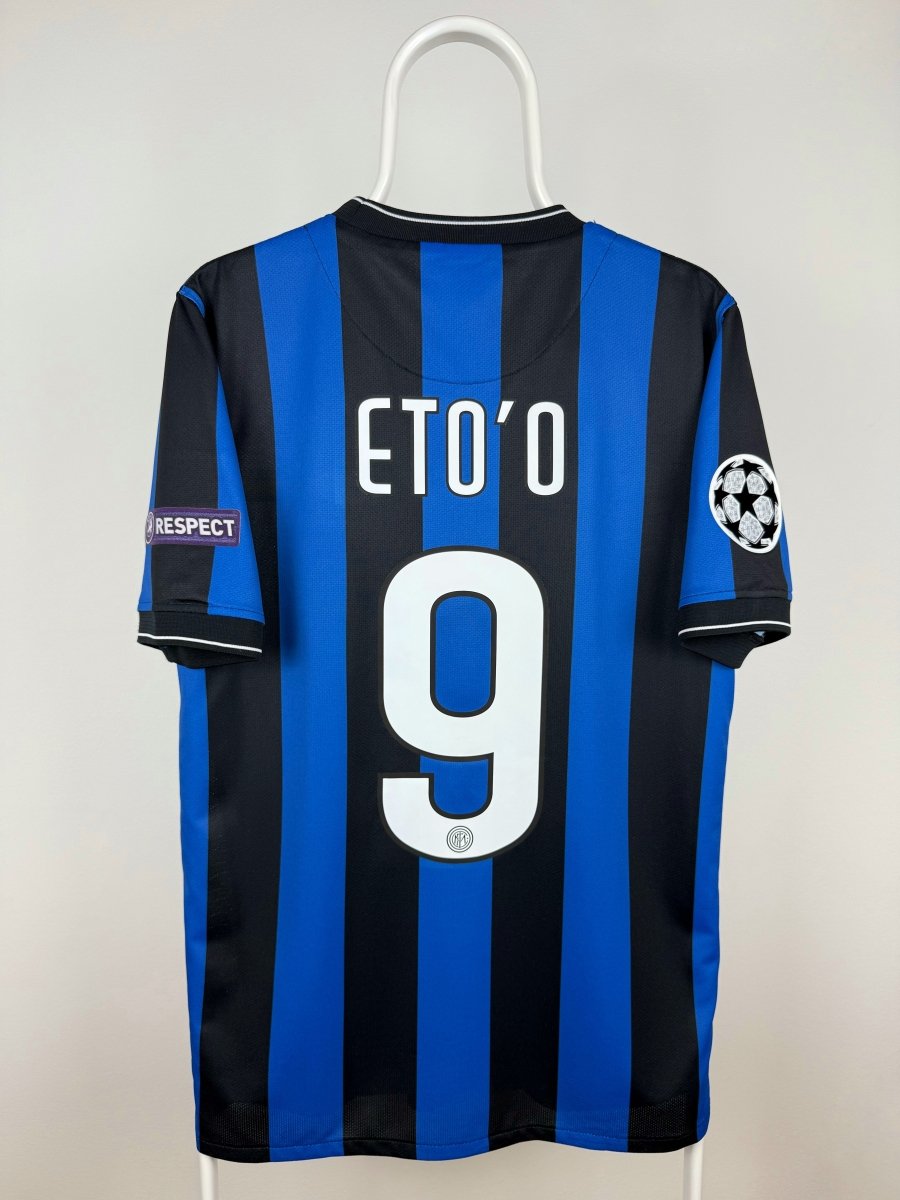 Samuel Eto’o - Inter 2009/10 hjemmebane trøje M 🇨🇲 Fodboldshoppen_dk 1