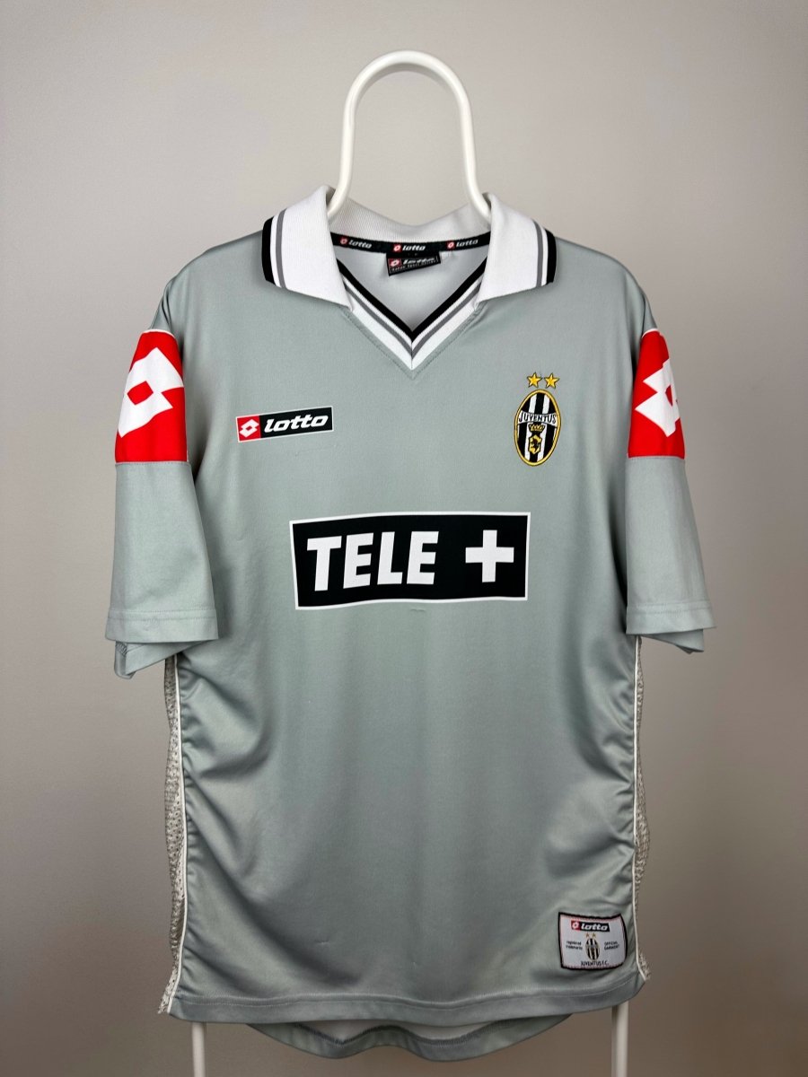 Zinedine Zidane - Juventus 2000/01 udebane trøje XL 🇫🇷 Fodboldshoppen_dk 2